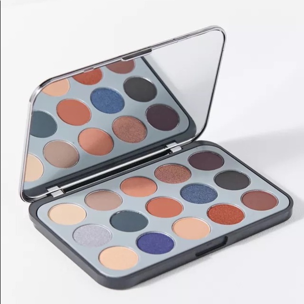 BH Cosmetics Glam Reflection Eyeshadow Palette - Smoke